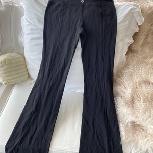 Lululemon flare pant. Black. No stains. Nonsmoking home.